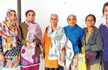 Karnataka tourists bowled over by Kashmiri hospitality